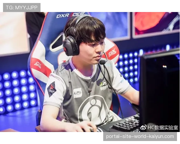 水晶宫门将亨德森场均7.15分 入选数据机构月度最佳阵容